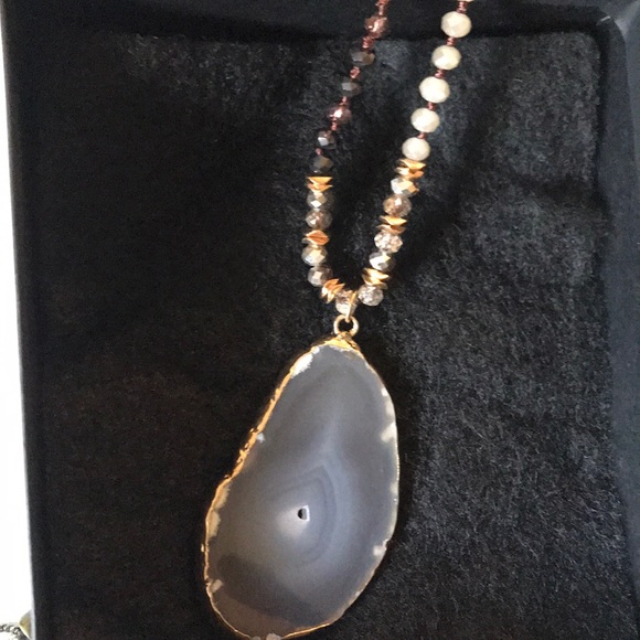 Isabel Elizondo Agate glass bead necklace - Picture 5 of 6